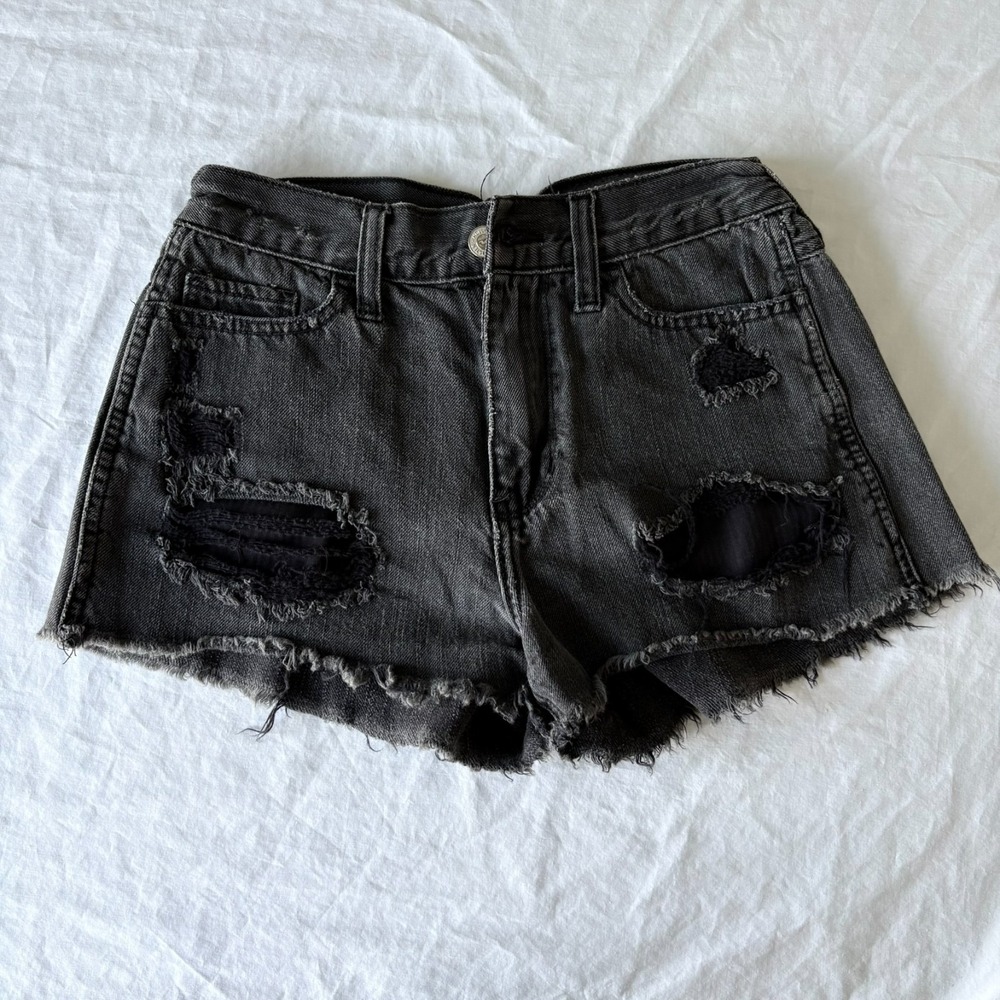 Hollister Womens Black Denim High Rise Distressed 2"Inseam Jean Shorts Size 1/25